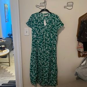 Loft dress, size 8 with tag on! Tag price is $98